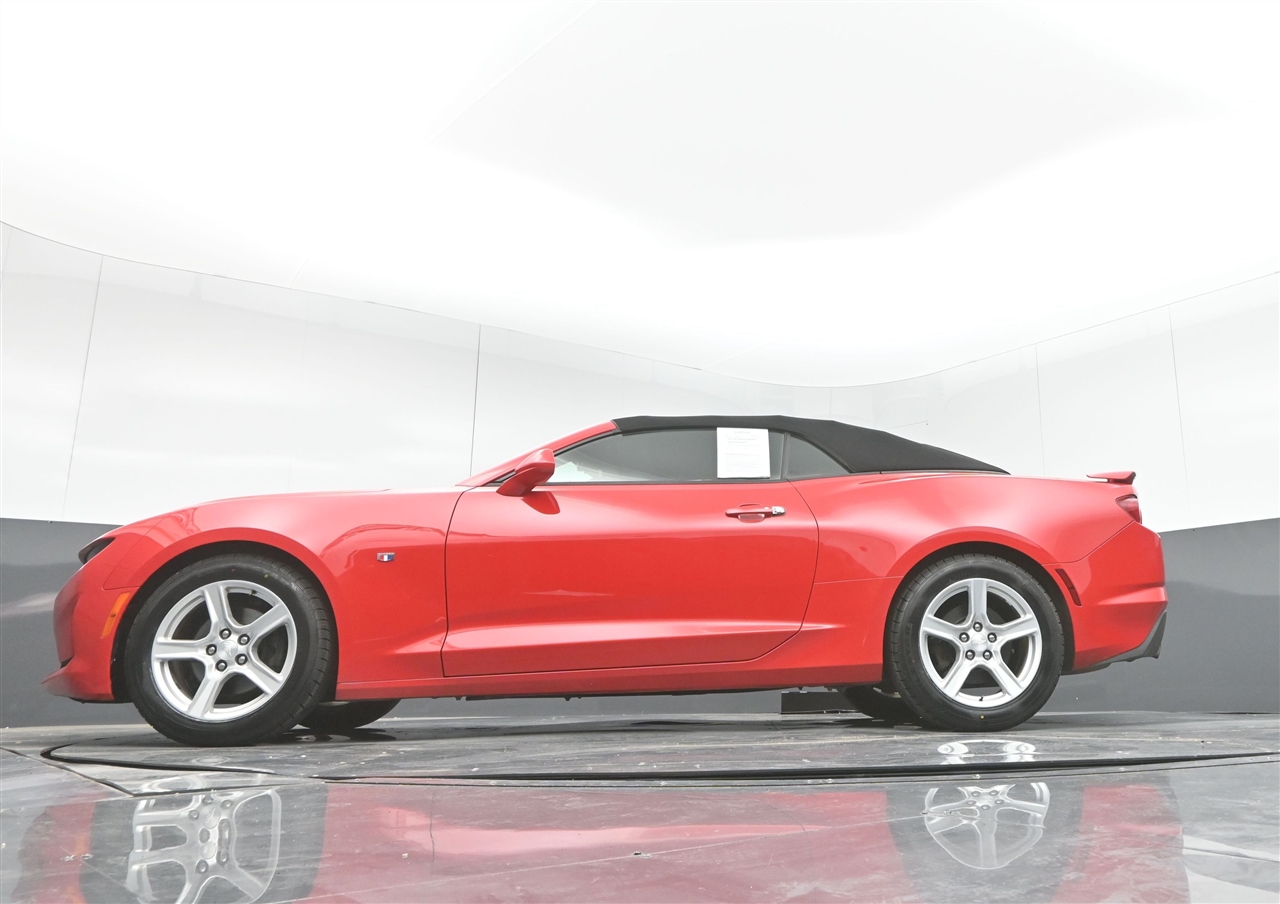 Chevrolet Camaro 1LT Convertible 8A 2019