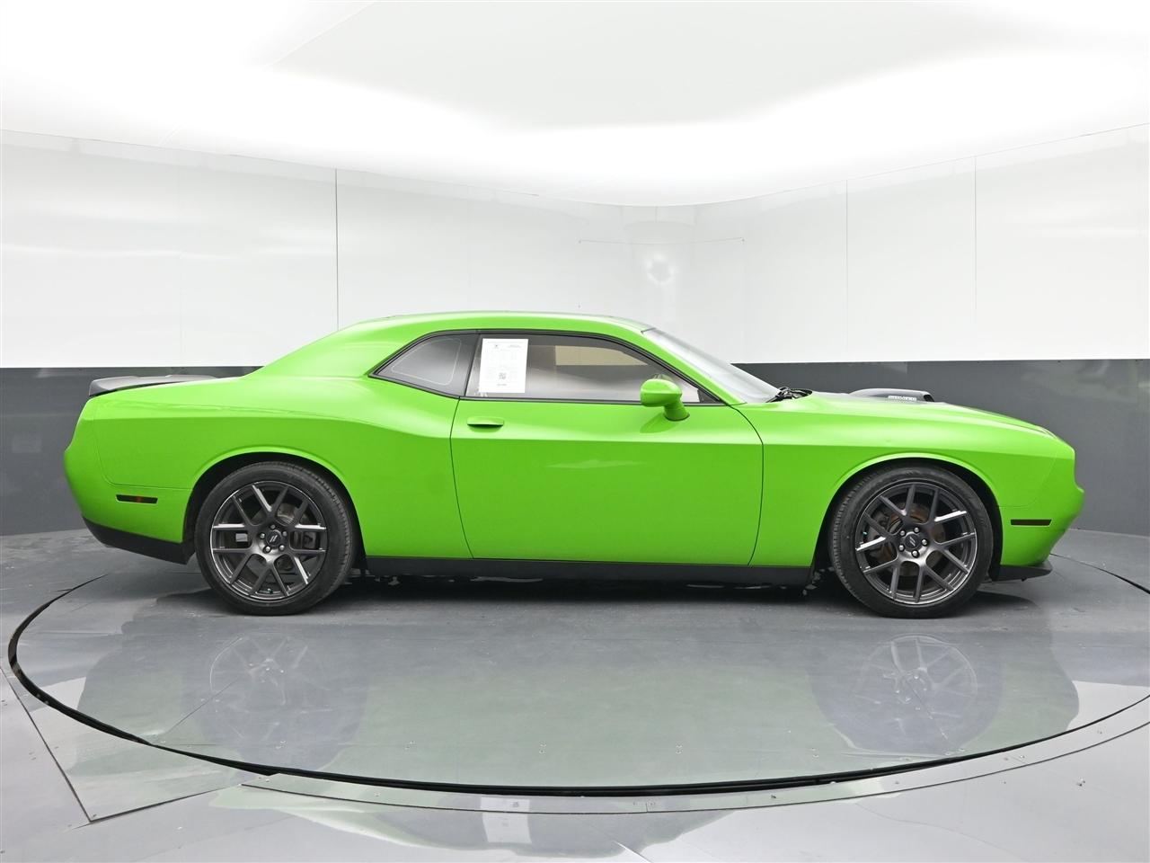 Dodge Challenger R/T Plus 2017