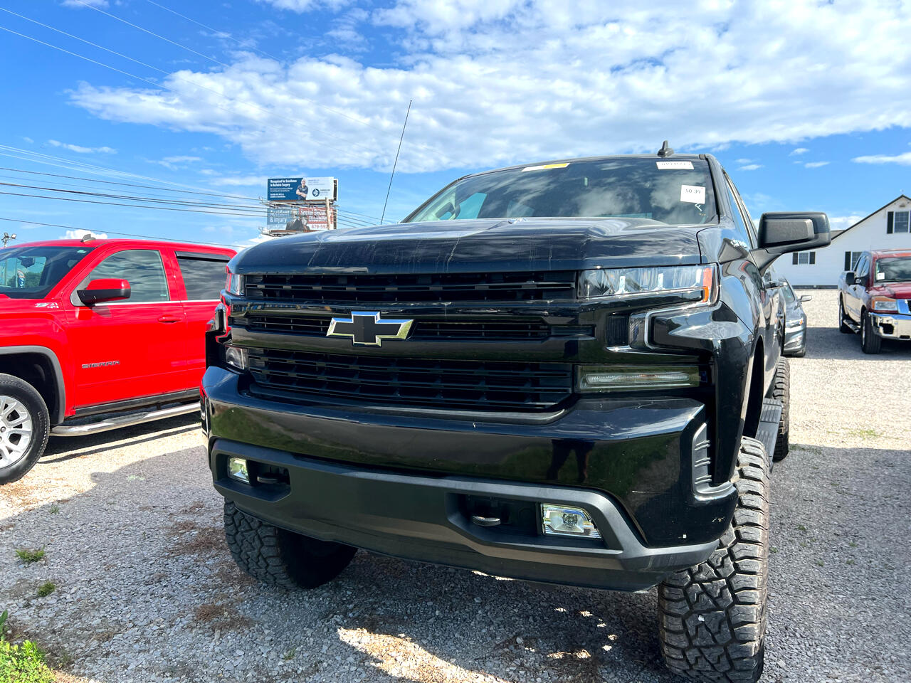 2021 Chevrolet Silverado 1500 RST photo 2
