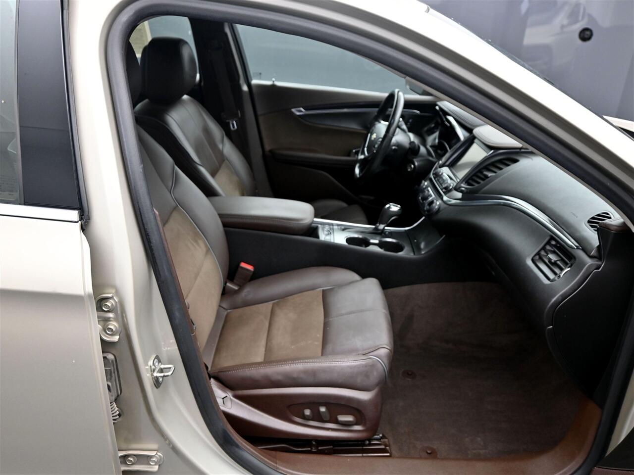 2014 Chevrolet Impala 2LT photo 9