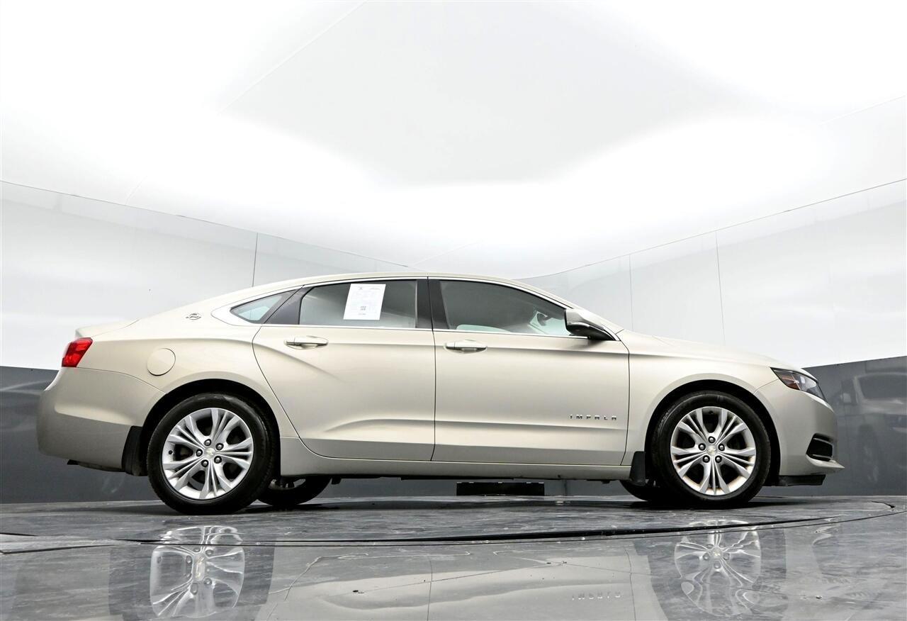 2014 Chevrolet Impala 2LT photo 31