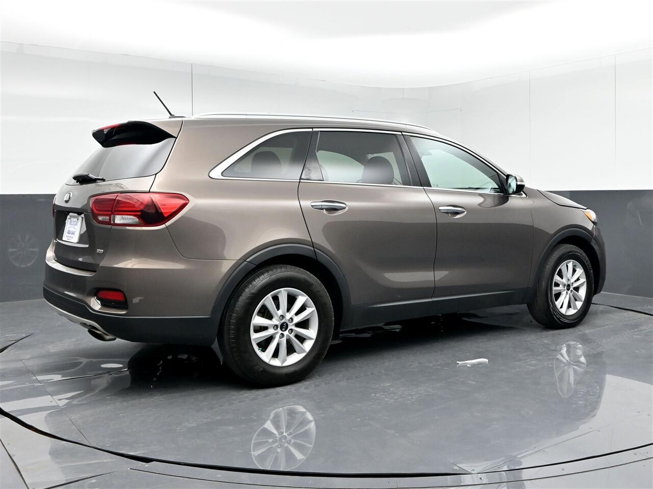 2020 Kia Sorento LX photo 4