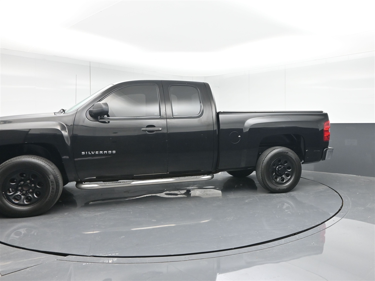 Chevrolet Silverado 1500 Work Truck Ext. Cab 2WD 2011 Chevrolet Silverado 1500 Work Truck Ext. Cab 2WD 2011