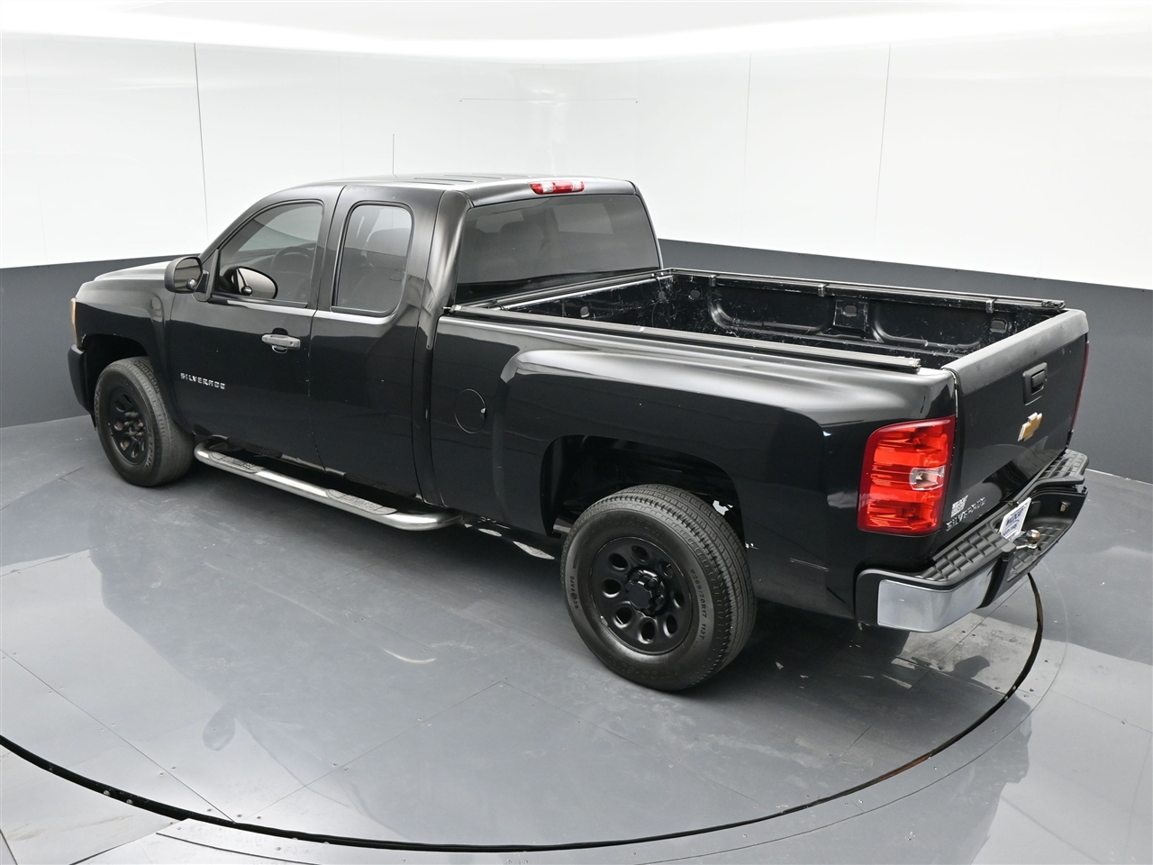 Chevrolet Silverado 1500 Work Truck Ext. Cab 2WD 2011 Chevrolet Silverado 1500 Work Truck Ext. Cab 2WD 2011