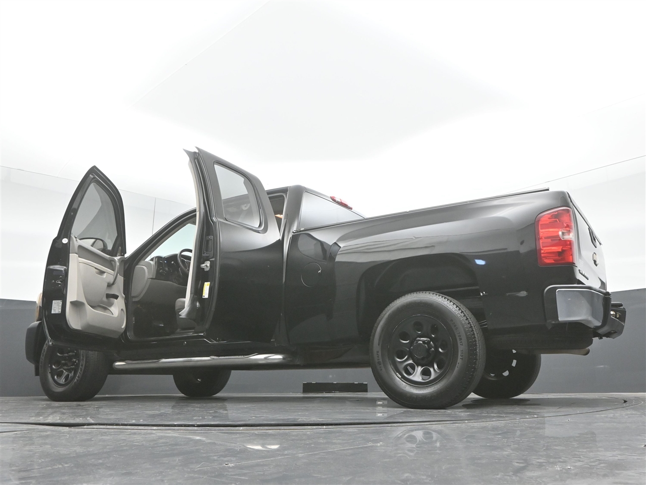 Chevrolet Silverado 1500 Work Truck Ext. Cab 2WD 2011 Chevrolet Silverado 1500 Work Truck Ext. Cab 2WD 2011