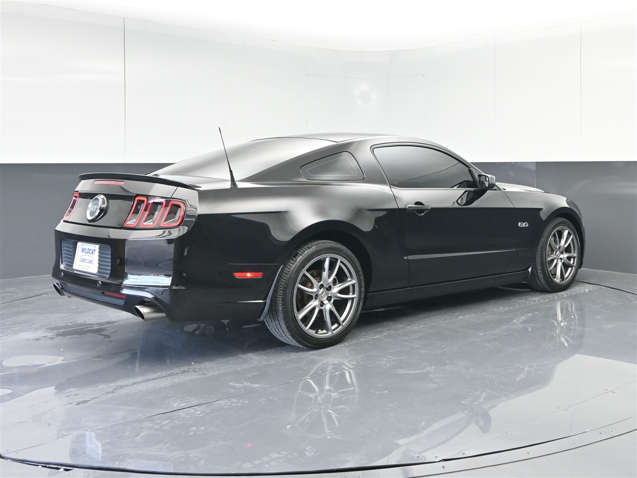 2014 Ford Mustang GT photo 5