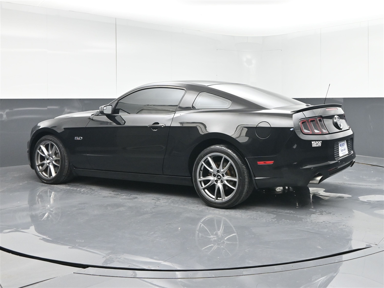 2014 Ford Mustang GT photo 7