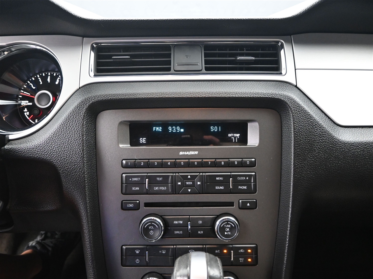 2014 Ford Mustang GT photo 12