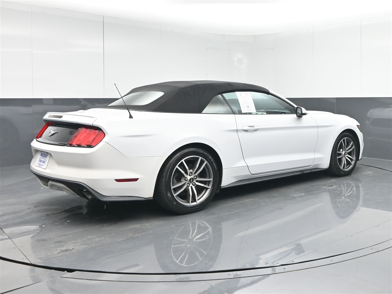 Ford Mustang EcoBoost Premium Convertible 2017