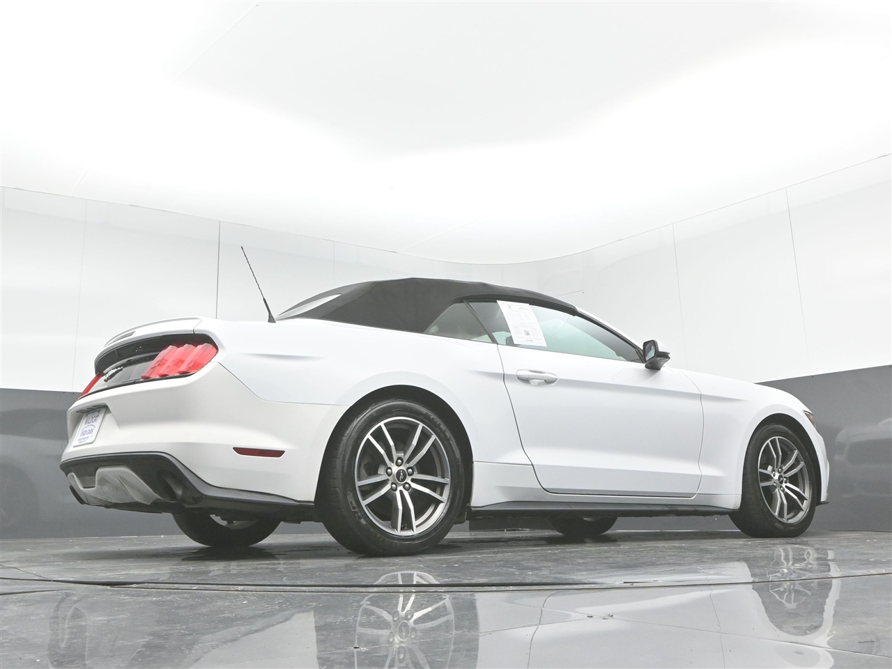 Ford Mustang EcoBoost Premium Convertible 2017