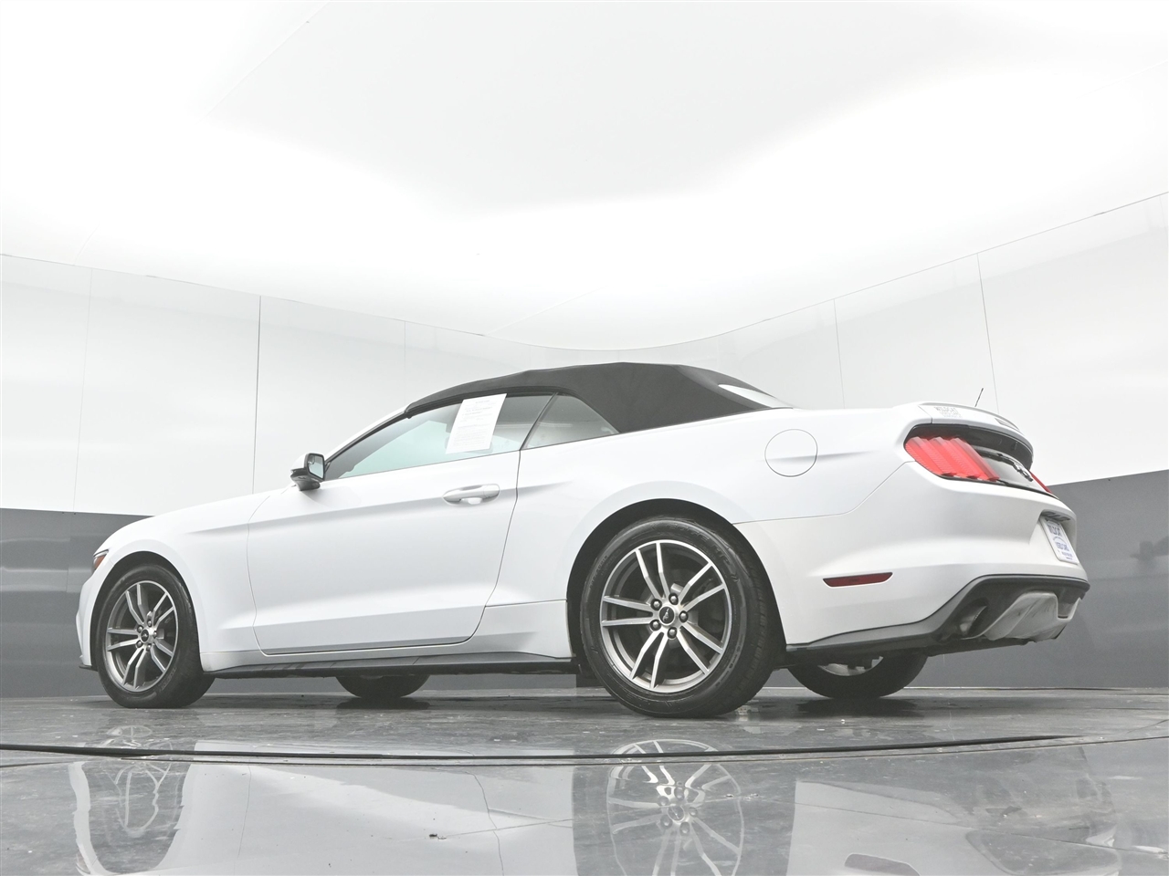 Ford Mustang EcoBoost Premium Convertible 2017