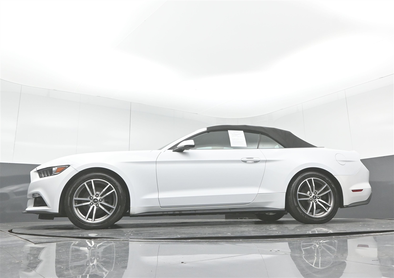 Ford Mustang EcoBoost Premium Convertible 2017