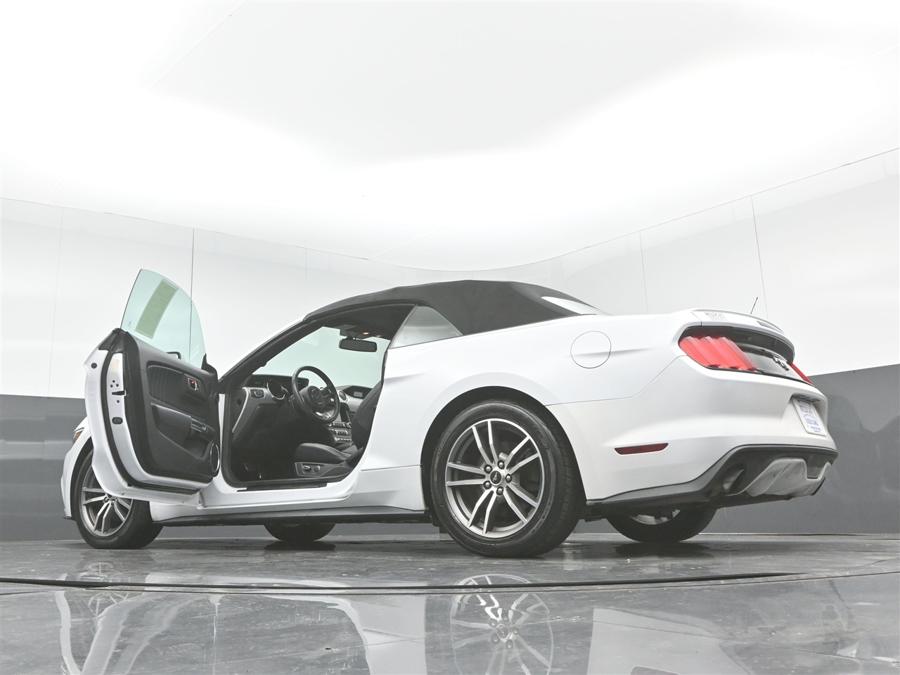 Ford Mustang EcoBoost Premium Convertible 2017