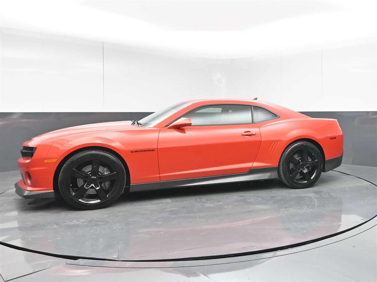 2010 Chevrolet Camaro 2SS photo 8