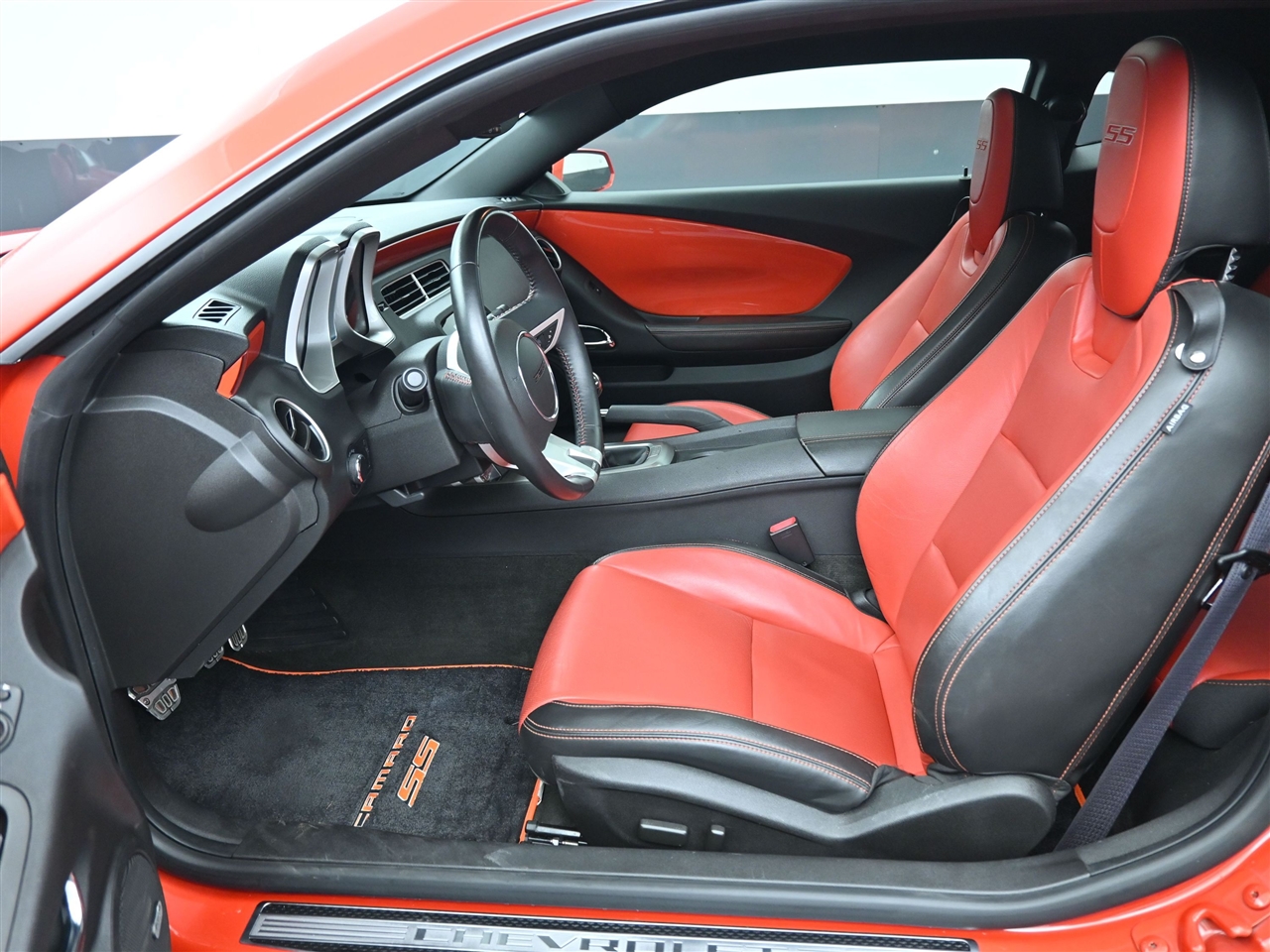 2010 Chevrolet Camaro 2SS photo 10