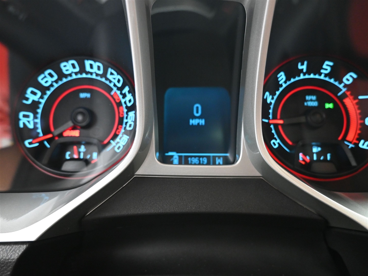 2010 Chevrolet Camaro 2SS photo 12