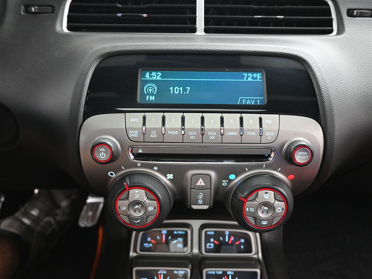 2010 Chevrolet Camaro 2SS photo 13