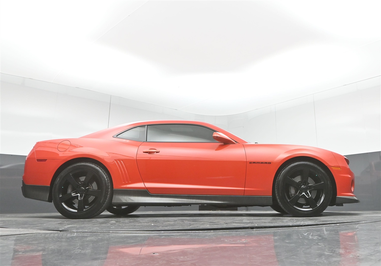 2010 Chevrolet Camaro 2SS photo 28
