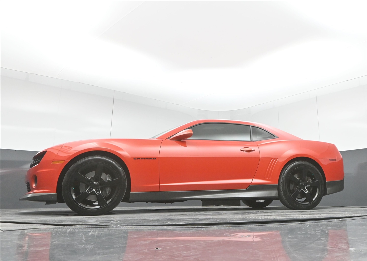 2010 Chevrolet Camaro 2SS photo 32