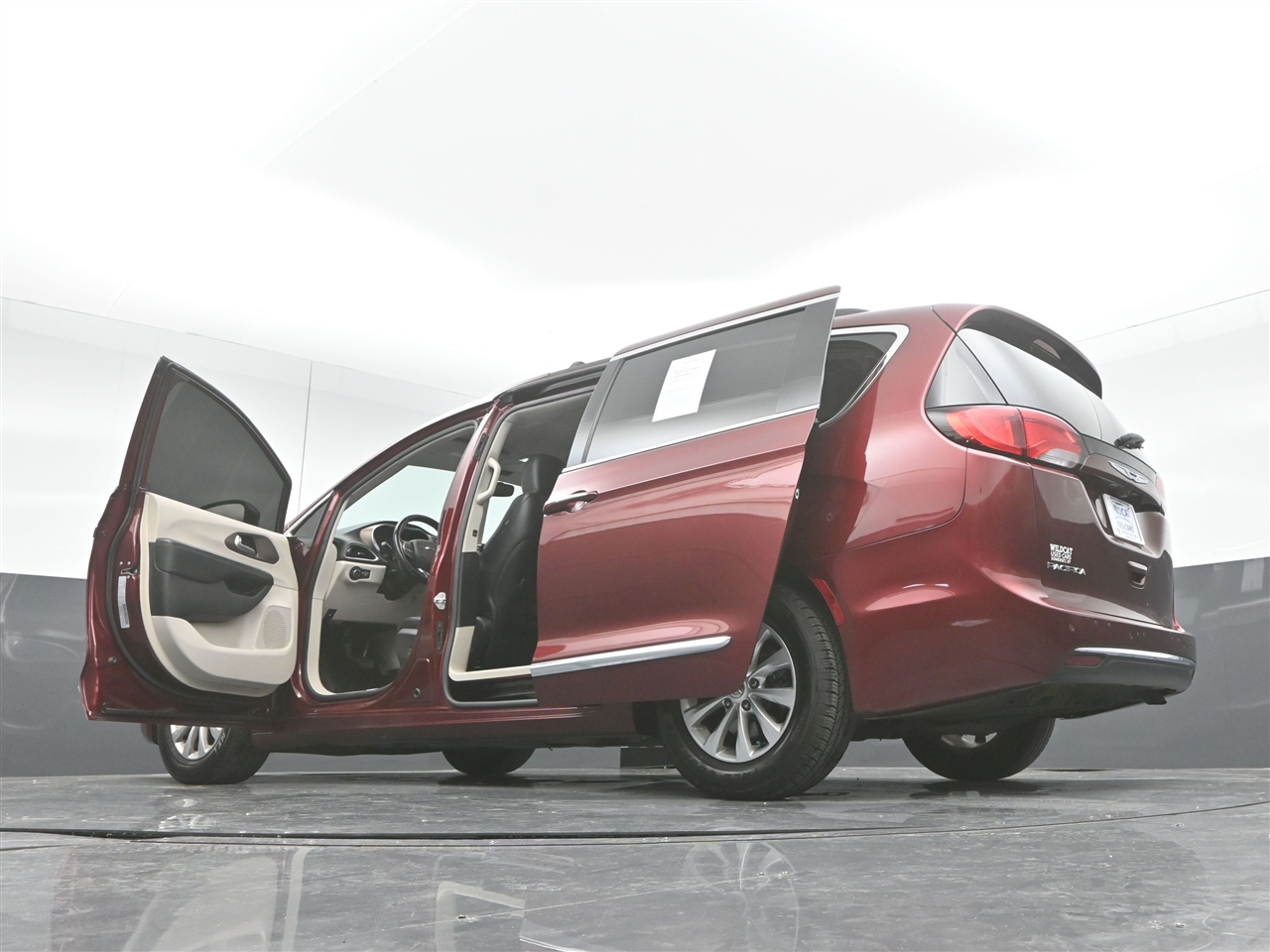 Chrysler Pacifica Touring-L 2017 Chrysler Pacifica Touring-L 2017