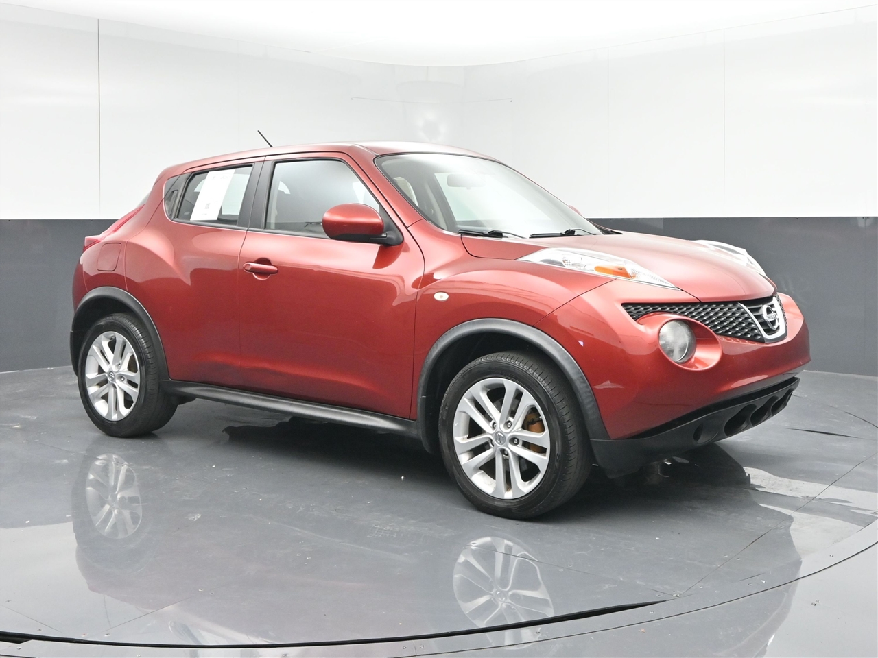 2013 Nissan Juke S photo 3