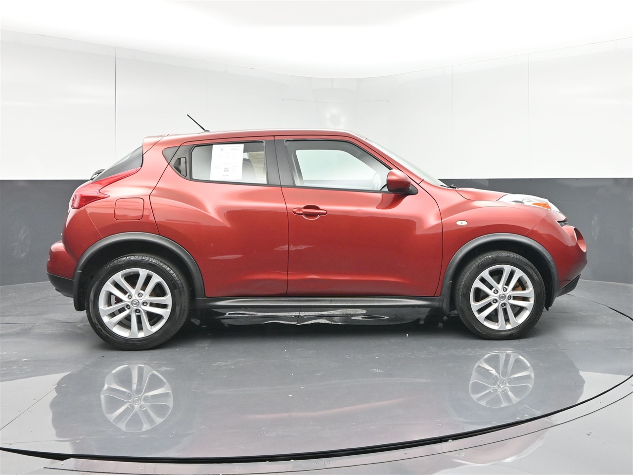 2013 Nissan Juke S photo 4