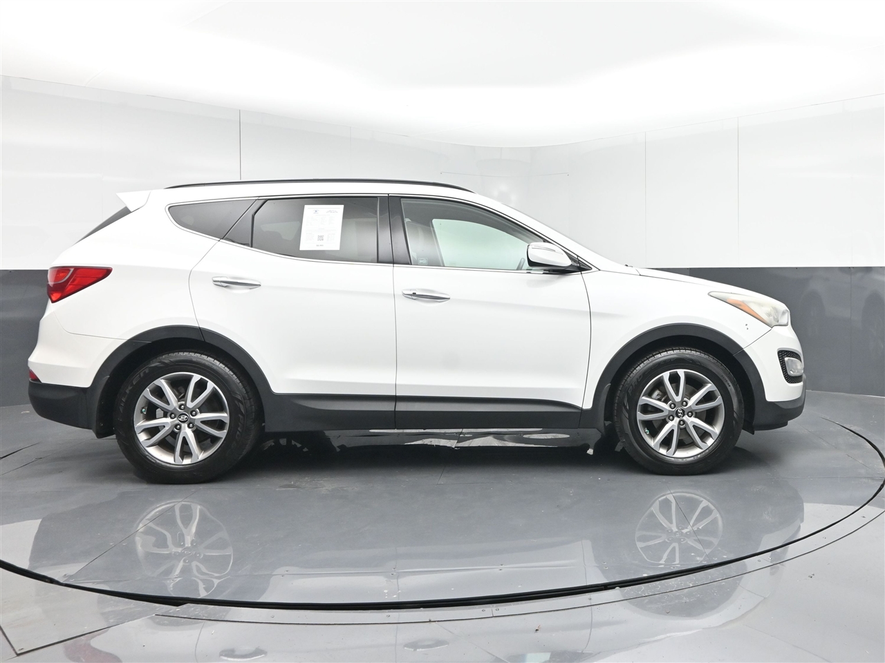 Hyundai Santa Fe Sport 2.0T FWD 2014 Hyundai Santa Fe Sport 2.0T FWD 2014