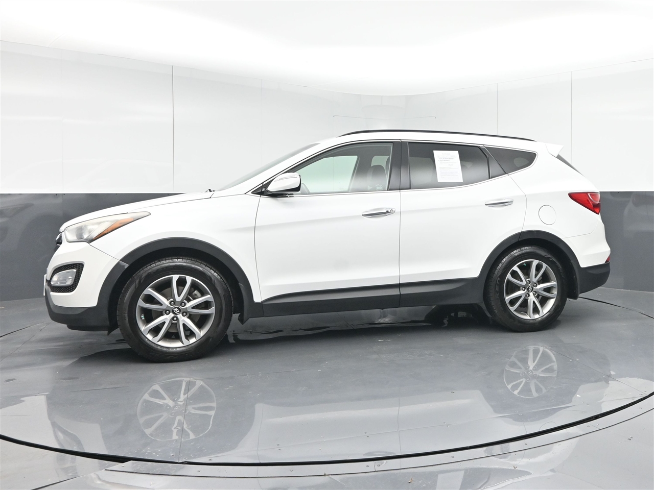 Hyundai Santa Fe Sport 2.0T FWD 2014 Hyundai Santa Fe Sport 2.0T FWD 2014