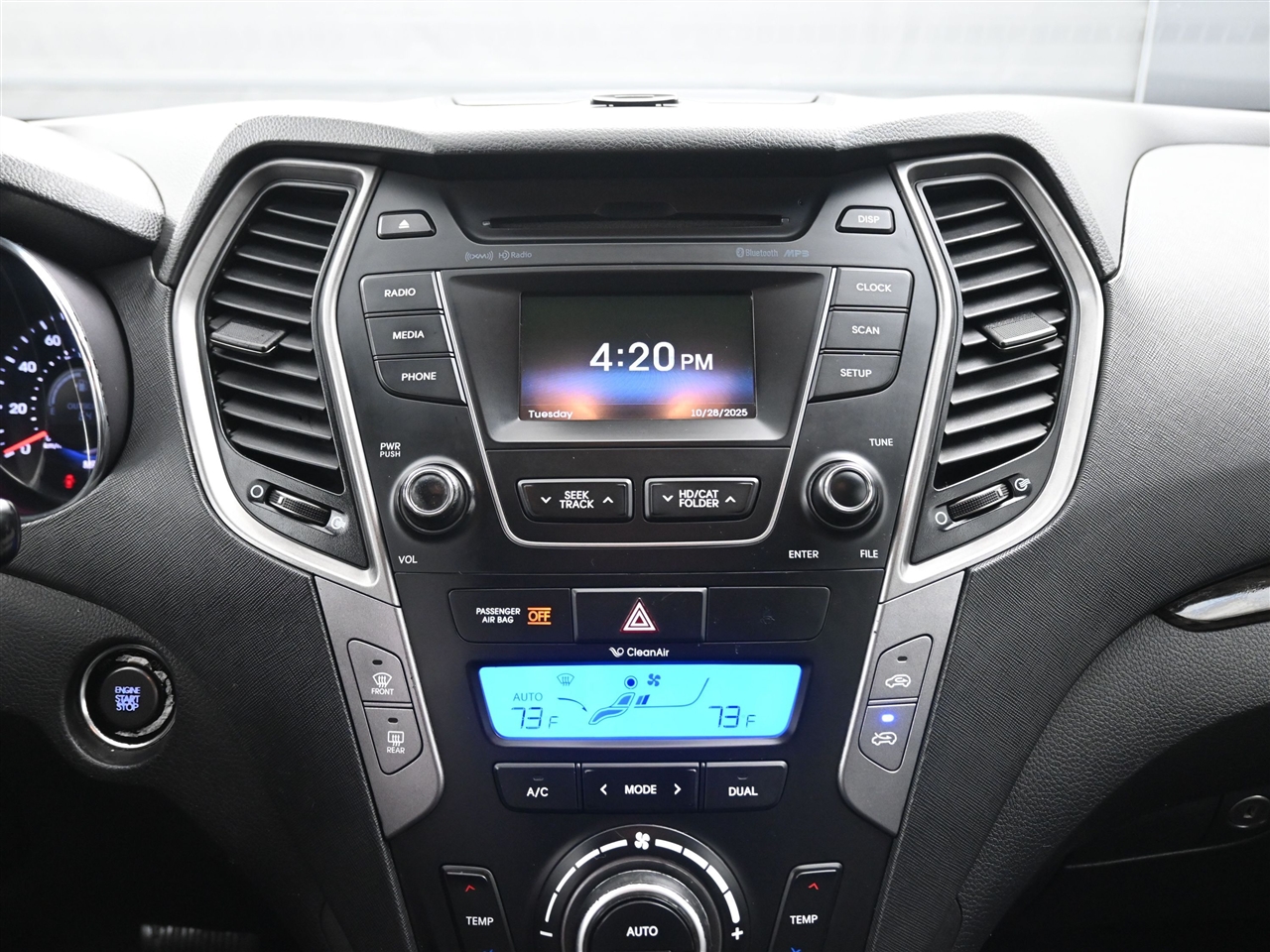 Hyundai Santa Fe Sport 2.0T FWD 2014 Hyundai Santa Fe Sport 2.0T FWD 2014