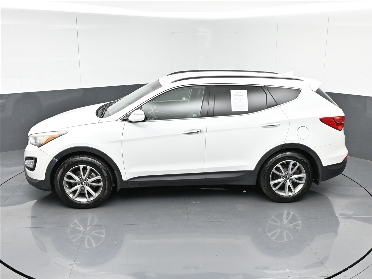Hyundai Santa Fe Sport 2.0T FWD 2014 Hyundai Santa Fe Sport 2.0T FWD 2014