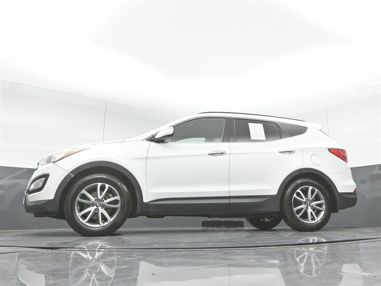 Hyundai Santa Fe Sport 2.0T FWD 2014 Hyundai Santa Fe Sport 2.0T FWD 2014