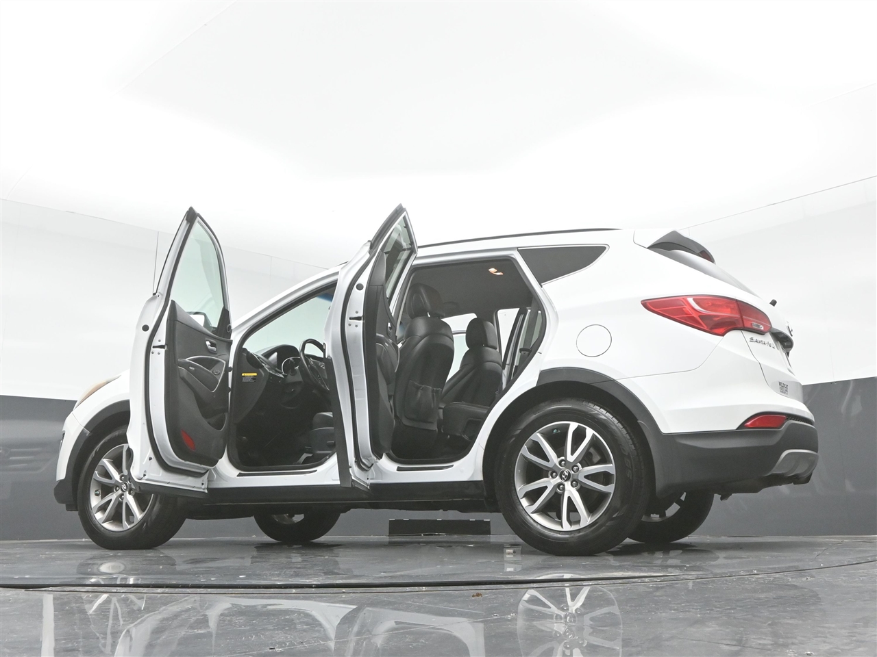 Hyundai Santa Fe Sport 2.0T FWD 2014 Hyundai Santa Fe Sport 2.0T FWD 2014