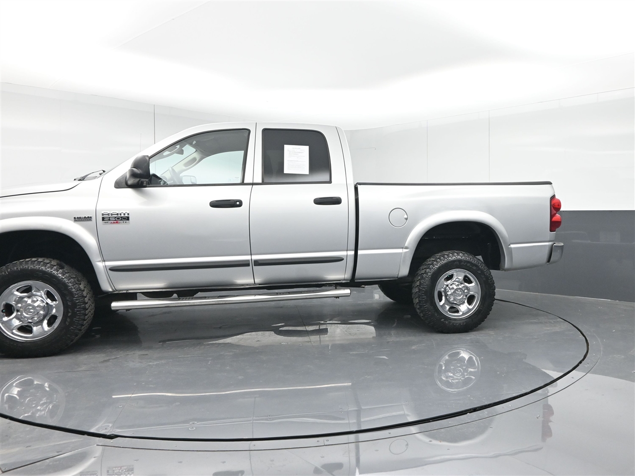 Dodge Ram 2500 SLT Quad Cab 4WD 2007 Dodge Ram 2500 SLT Quad Cab 4WD 2007