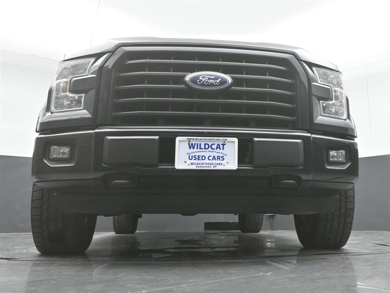 Ford F-150 XLT SuperCrew 5.5-ft. Bed 4WD 2016 Ford F-150 XLT SuperCrew 5.5-ft. Bed 4WD 2016