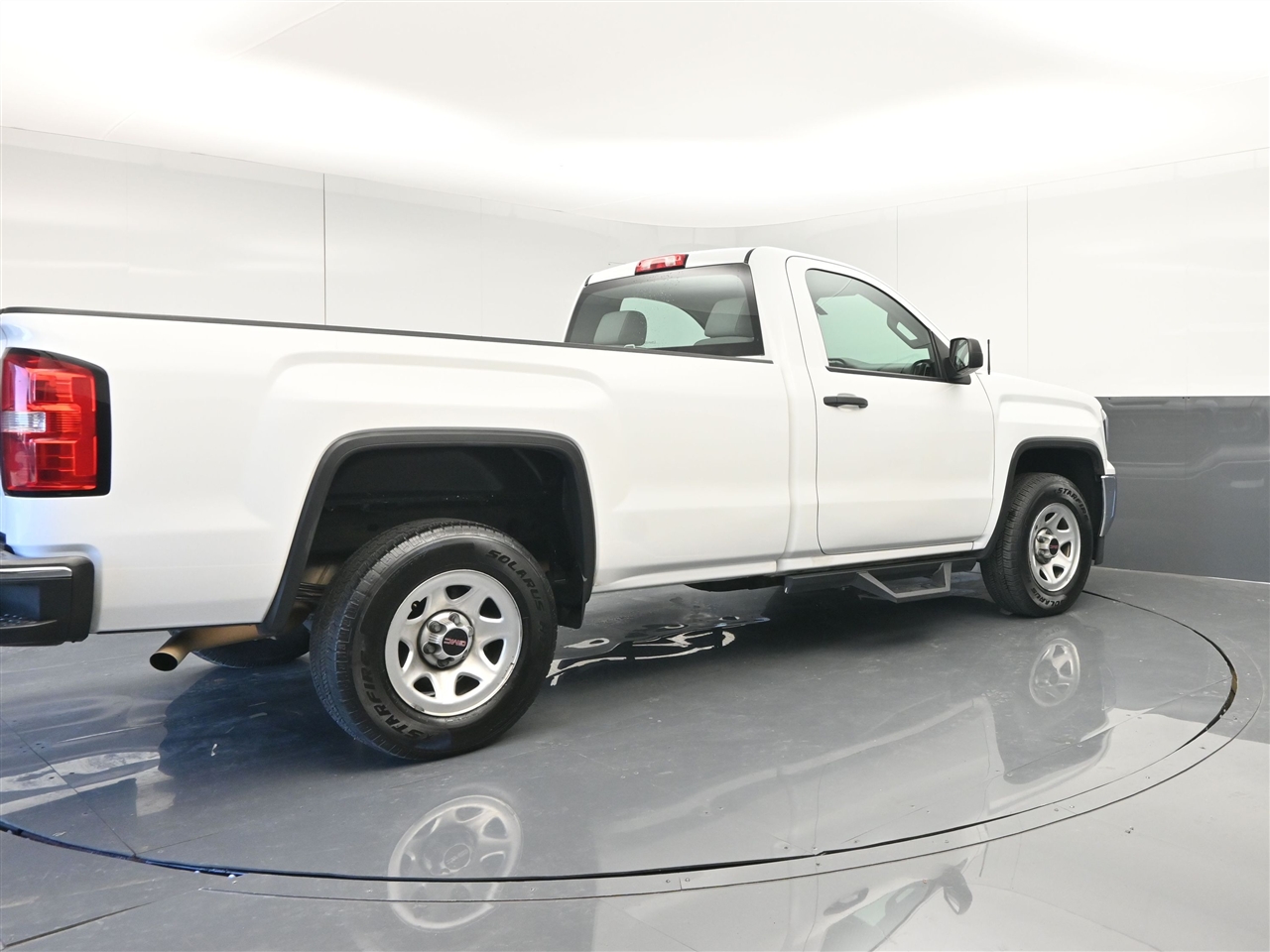 GMC Sierra 1500 Base Long Box 2WD 2017 GMC Sierra 1500 Base Long Box 2WD 2017