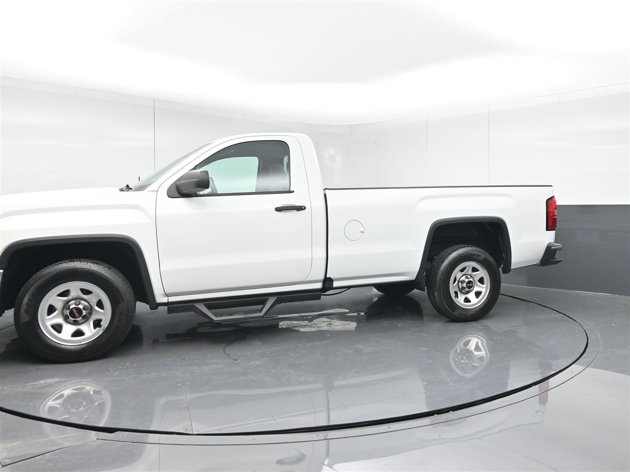 GMC Sierra 1500 Base Long Box 2WD 2017 GMC Sierra 1500 Base Long Box 2WD 2017