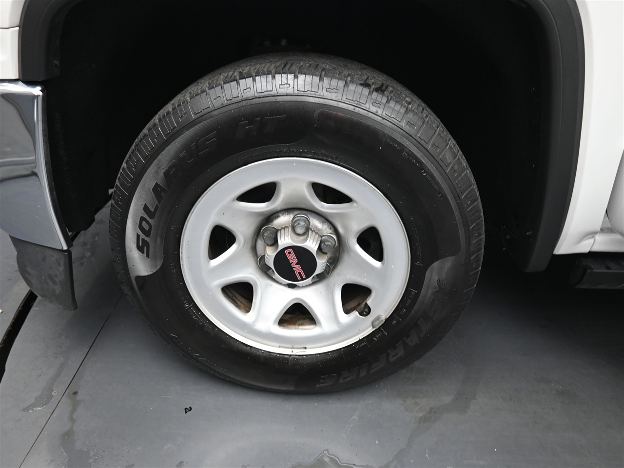 GMC Sierra 1500 Base Long Box 2WD 2017 GMC Sierra 1500 Base Long Box 2WD 2017