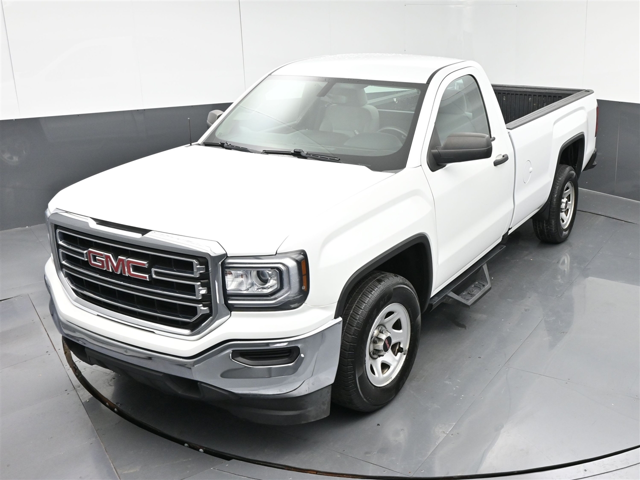 GMC Sierra 1500 Base Long Box 2WD 2017 GMC Sierra 1500 Base Long Box 2WD 2017
