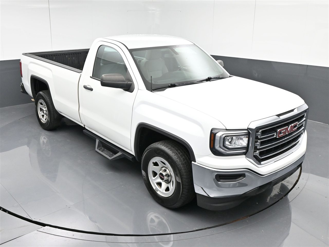 GMC Sierra 1500 Base Long Box 2WD 2017 GMC Sierra 1500 Base Long Box 2WD 2017