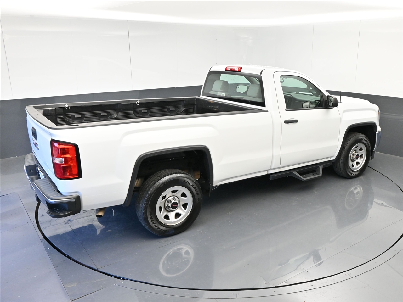 GMC Sierra 1500 Base Long Box 2WD 2017 GMC Sierra 1500 Base Long Box 2WD 2017