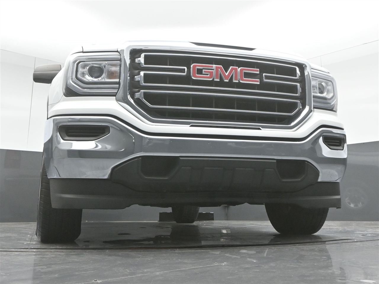 GMC Sierra 1500 Base Long Box 2WD 2017 GMC Sierra 1500 Base Long Box 2WD 2017