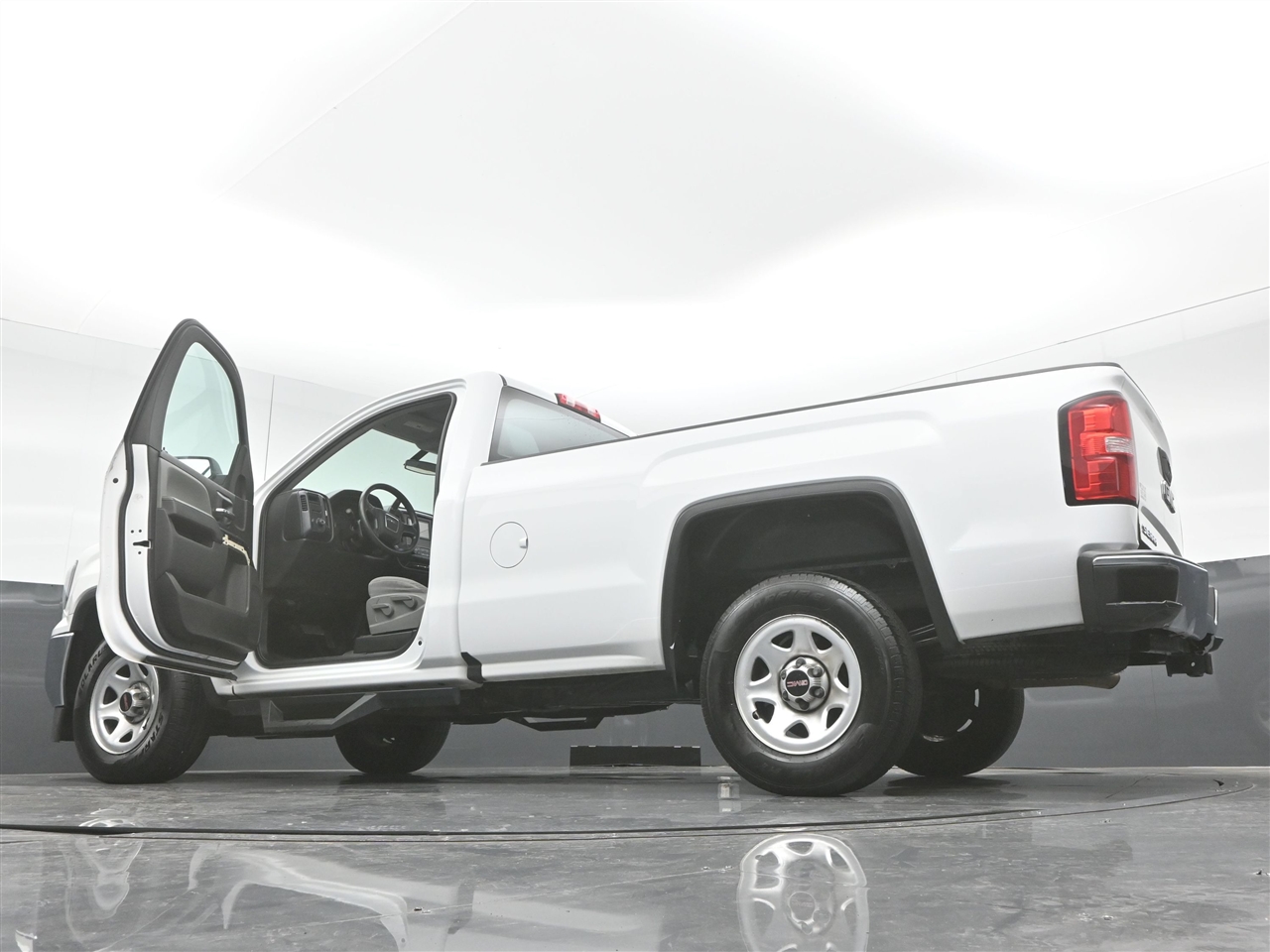 GMC Sierra 1500 Base Long Box 2WD 2017 GMC Sierra 1500 Base Long Box 2WD 2017