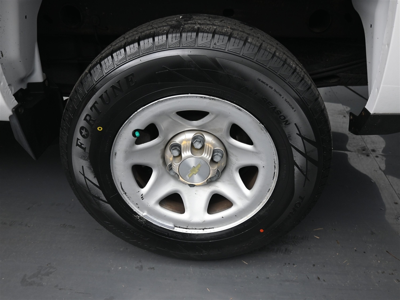 Chevrolet Silverado 1500 Work Truck Long Box 2WD 2015 Chevrolet Silverado 1500 Work Truck Long Box 2WD 2015