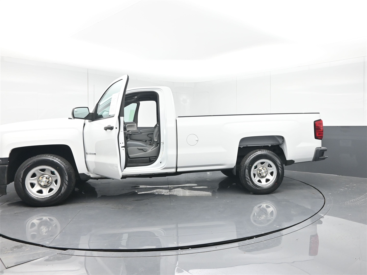 Chevrolet Silverado 1500 Work Truck Long Box 2WD 2015 Chevrolet Silverado 1500 Work Truck Long Box 2WD 2015