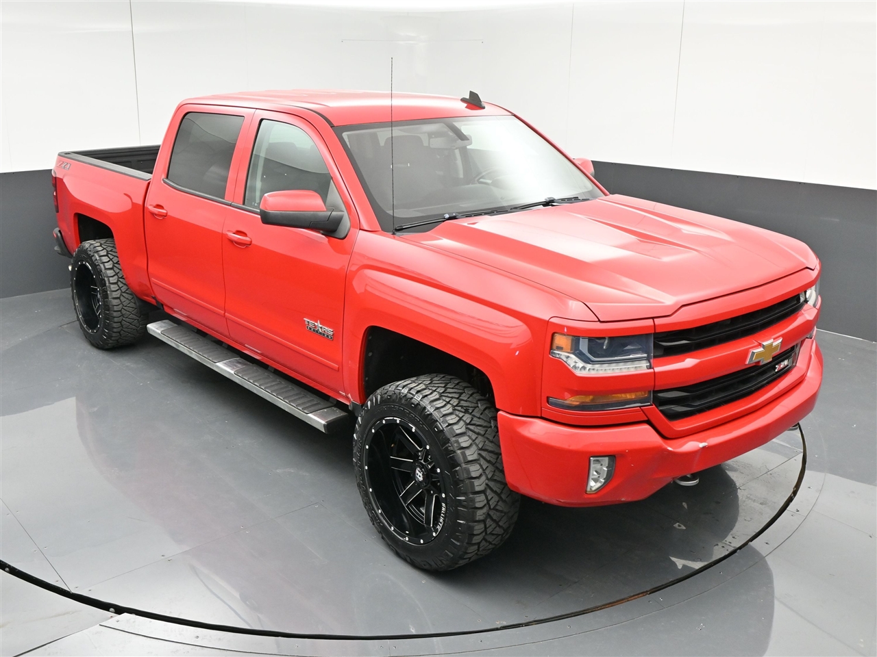 Chevrolet Silverado 1500 LT Crew Cab 4WD 2018 Chevrolet Silverado 1500 LT Crew Cab 4WD 2018