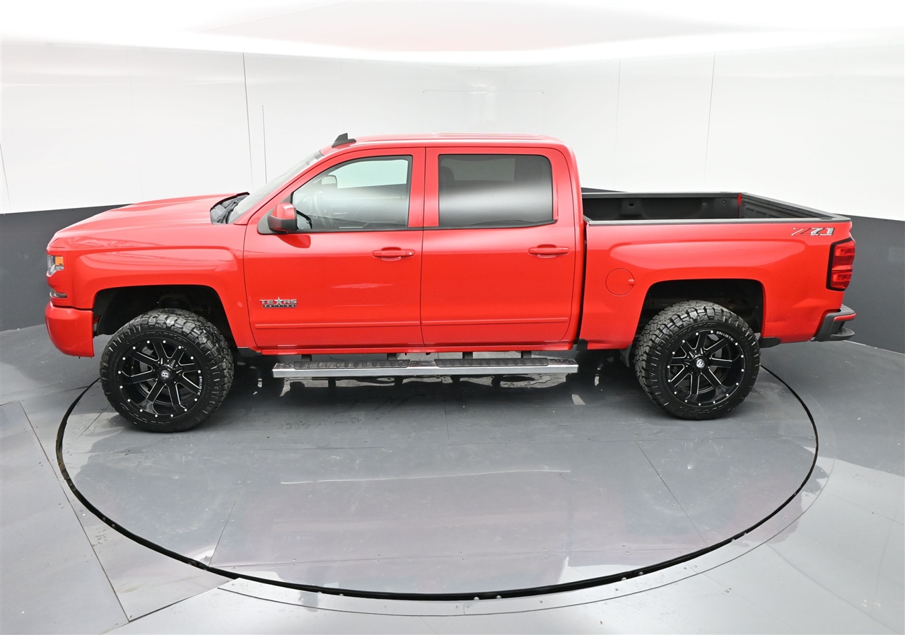 Chevrolet Silverado 1500 LT Crew Cab 4WD 2018 Chevrolet Silverado 1500 LT Crew Cab 4WD 2018