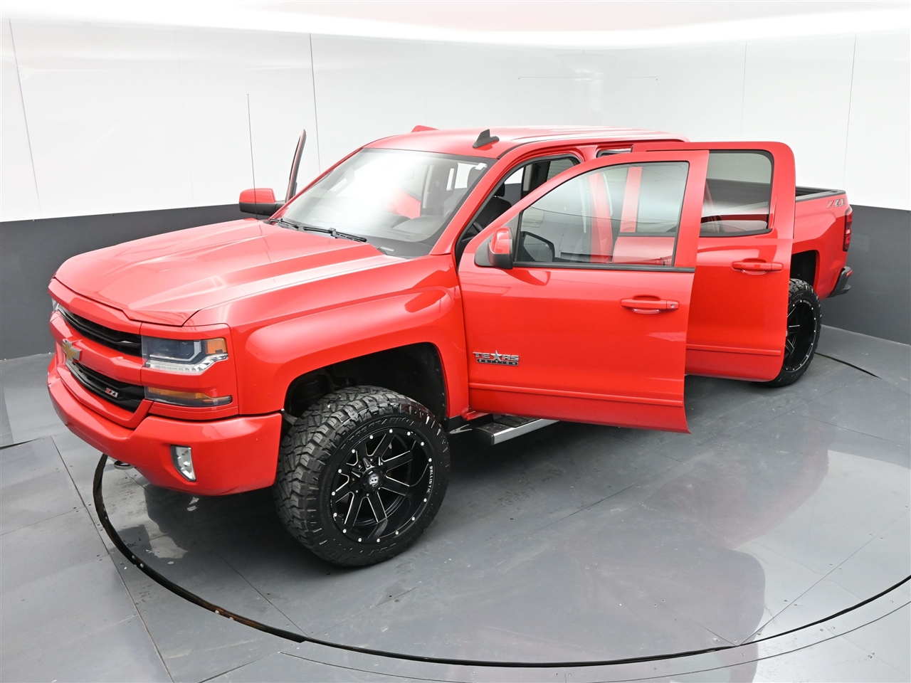 Chevrolet Silverado 1500 LT Crew Cab 4WD 2018 Chevrolet Silverado 1500 LT Crew Cab 4WD 2018