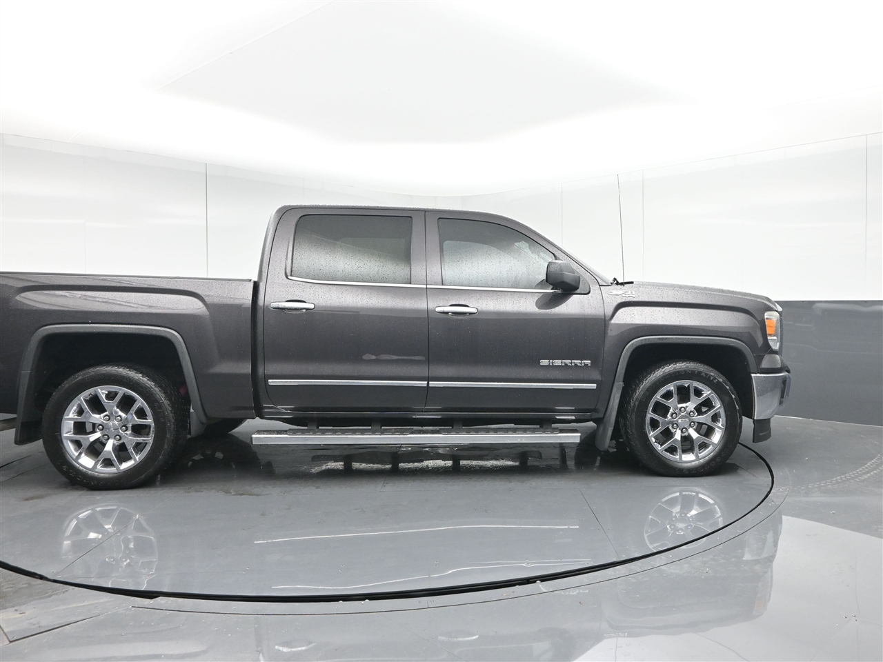 GMC Sierra 1500 SLT Crew Cab 4WD 2014 GMC Sierra 1500 SLT Crew Cab 4WD 2014