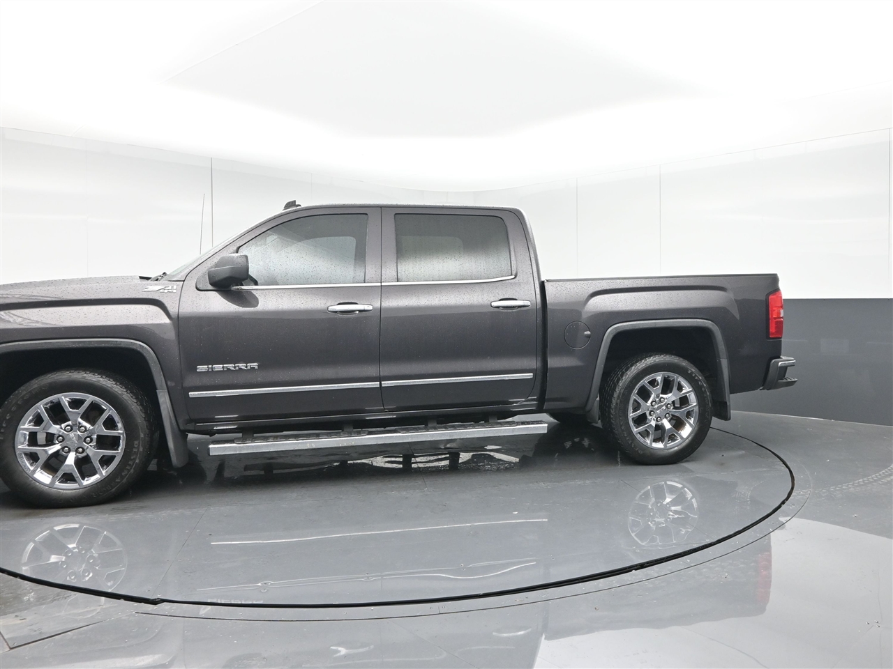 GMC Sierra 1500 SLT Crew Cab 4WD 2014 GMC Sierra 1500 SLT Crew Cab 4WD 2014