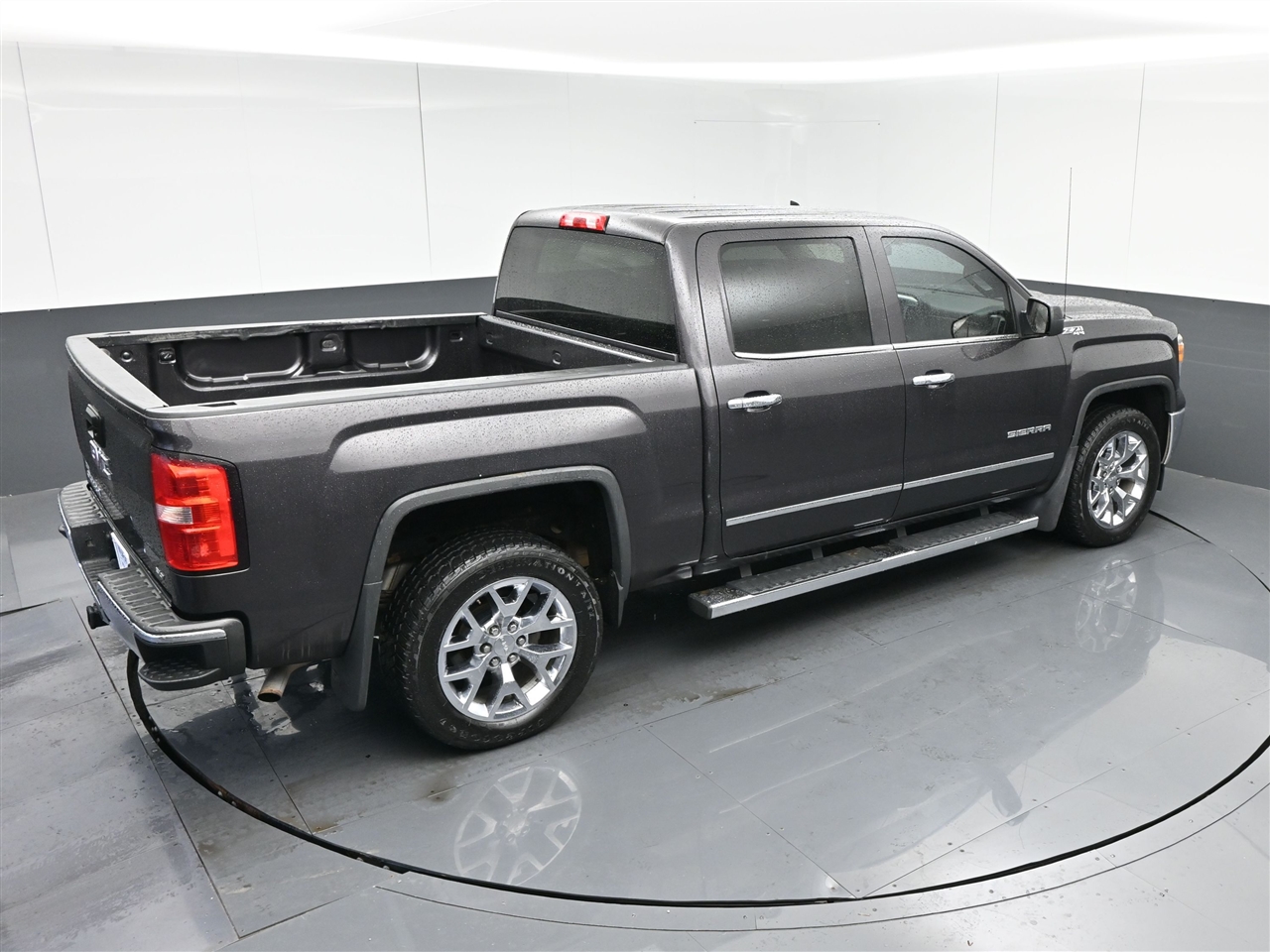 GMC Sierra 1500 SLT Crew Cab 4WD 2014 GMC Sierra 1500 SLT Crew Cab 4WD 2014
